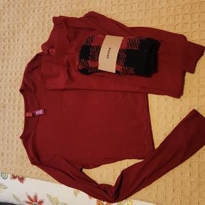 Skims soft lounge brick long sleeve top,  legging, and sock set XS/S worn once